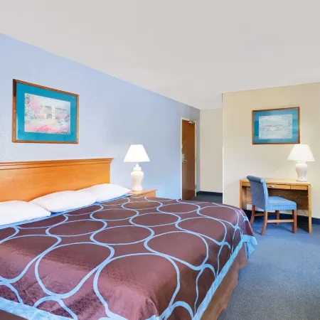 Super 8 by Wyndham Newburgh/West Point Near Stewart Airport