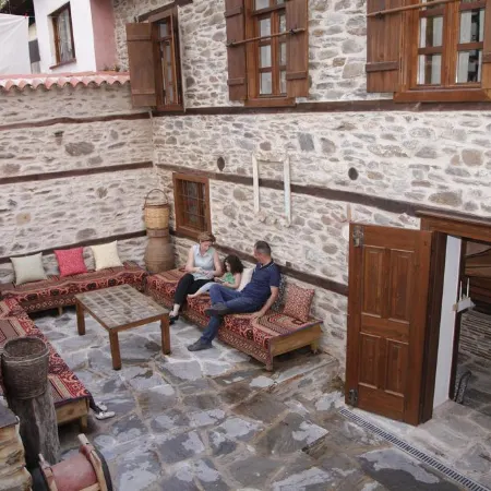 Yeni Gelin Evi
