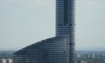 RentPlanet – Apartamenty Sky Tower
