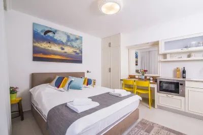 HaBaitBe Matityahu by Domus Hotels near American Eagle Store