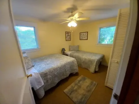 Stegbone's Fish Camp and Resort