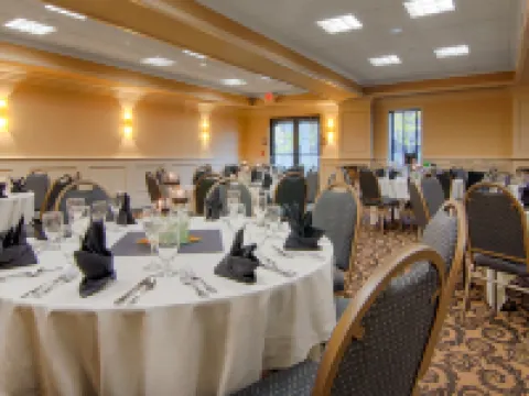 Grand Hotel at Bridgeport Hoteles en Tualatin