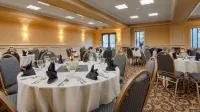 Grand Hotel at Bridgeport Hotels in Tualatin