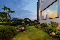 Seogwipo Stay Areum Samdal Pension Hoteles cerca de Galería Kim Young Gap Dumoak