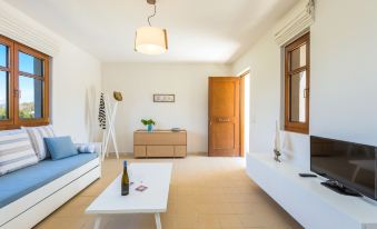 Mikro Livadi Special Lodges - Has an Eco Salt Water Pool - 150m from the Beach