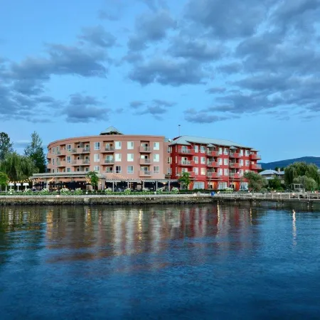Manteo at Eldorado Resort