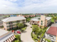 U-Dee Hotel