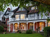 River Arts Club Hotels in Maidenhead