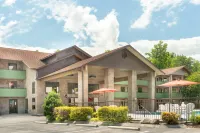 Days Inn by Wyndham Pigeon Forge South Hotels in Pigeon Forge