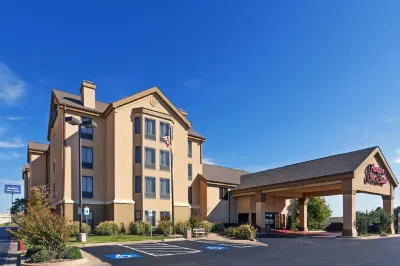 Hampton Inn & Suites Tulsa-Woodland Hills at 71st & Memorial Hotels in South Tulsa - Woodland Hills