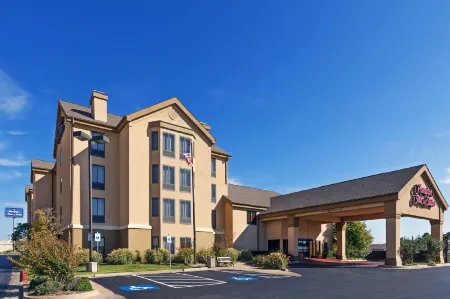 Hampton Inn & Suites Tulsa-Woodland Hills at 71st & Memorial