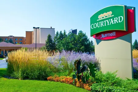 Courtyard Chicago O'Hare