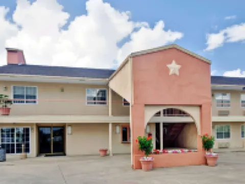 Super 8 by Wyndham Terrell Hoteles en Terrell