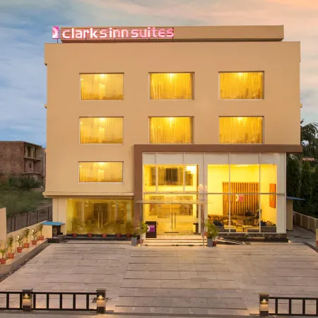 Clarks Inn Suites Katra