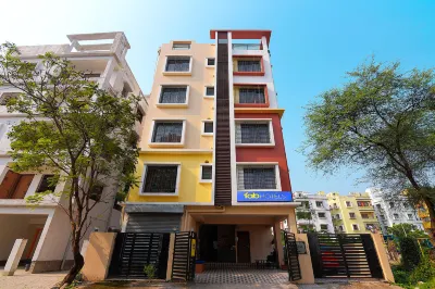 FabHotel Amar Raj Inn Hotels near Muchisa Smashan Kali Temple
