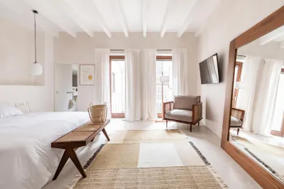 Meem Townhouse Hotels in Sóller