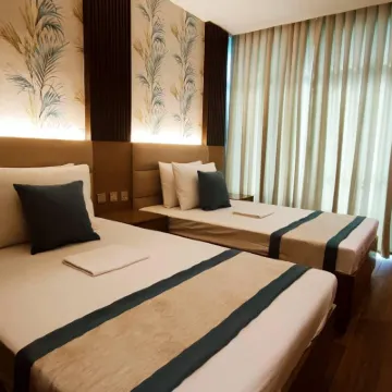 約翰飯店 聖約瑟夫勞工大教堂附近的飯店