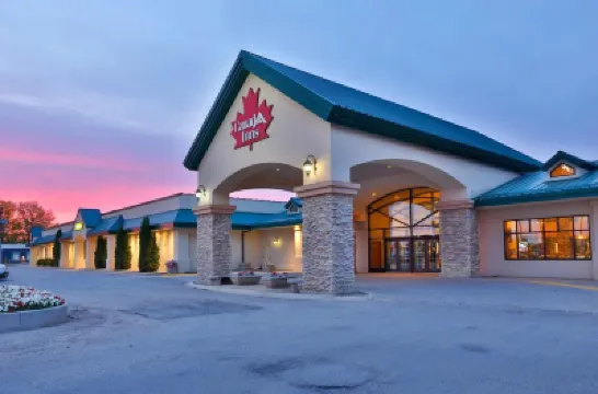 Canad Inns Destination Centre Portage la Prairie Hotels in 