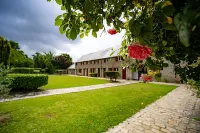 Domaine Malar Hotels in Etampes