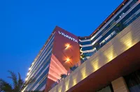 Vivanta Hyderabad, Begumpet Hotels near RS Brothers-Mehdipatnam