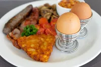 Bar-t-Nique Guest House - breakfast