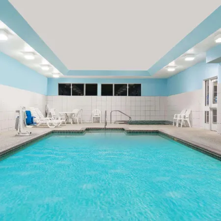 Microtel Inn & Suites by Wyndham New Ulm