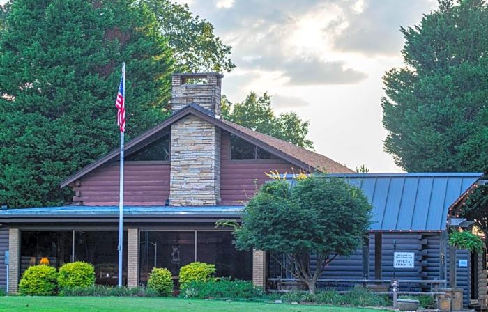 Mountain Top Inn and Resort