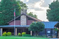 Mountain Top Inn and Resort - parking