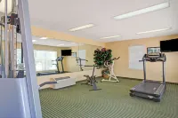 Baymont by Wyndham Smithfield - Gym