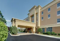 Hampton Inn & Suites Southern Pines-Pinehurst Hotels in Aberdeen
