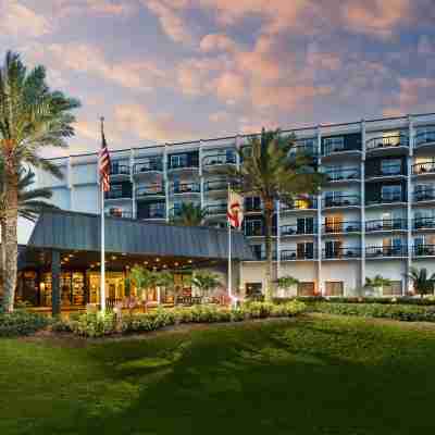 Hilton Garden Inn Cocoa Beach Oceanfront Hotel Exterior