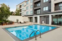 Courtyard Houston Sugar Land/Stafford - Rooftop Pools