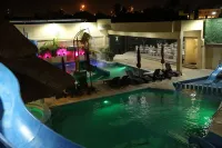 Hotel Miramar Inn - Pools