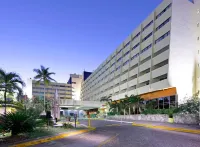 Dominican Fiesta Hotel, Trademark by Wyndham Hotel in zona Modern Art Museum (Museo de Arte Moderno)