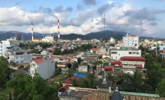 Sky Hotel 390 QUang Trung Thanh Pho Uong Bi Tinh Quang Ninh