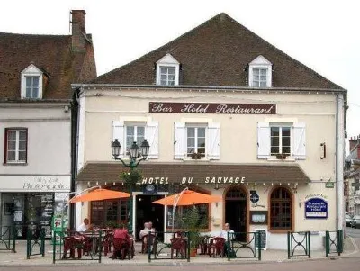 Au Sauvage Hotels in Presnoy