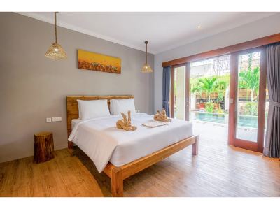 Superior King Room Canggu Hype Photo