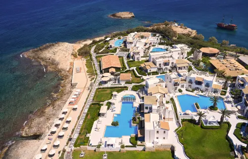 Knossos Royal Villas فنادق في Anissaras
