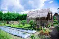 Villa ChavaMinerva Bambu - Lembang Hotel dekat Kebun Strawberry