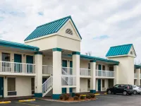 Quality Inn Chipley I-10 at Exit 120 Hotels in Chipley