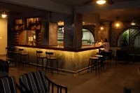 Don Pelayo Pacific Beach - ที่มีบาร์