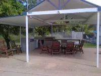 L'Amor Holiday Apartments Hotels in Emu Park