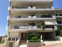 Hector Apartment Airport by Airstay - parking