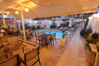 Hotel Mallas - Ocean View