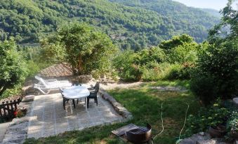 Apartment with 2 Bedrooms in Thueyts, with Wonderful Mountain View, Fu