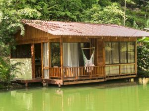 拉戈小屋飯店