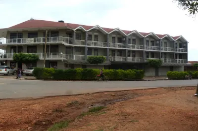 TJ Global Hotel Kasese Hoteles cerca de Mweya Safari Lodge