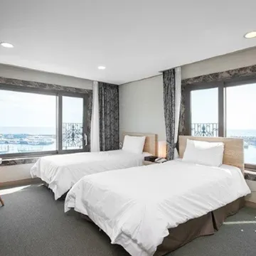 Dream Jeju Hotel Отели рядом с достопримечательностью «Океанический парк Мара»