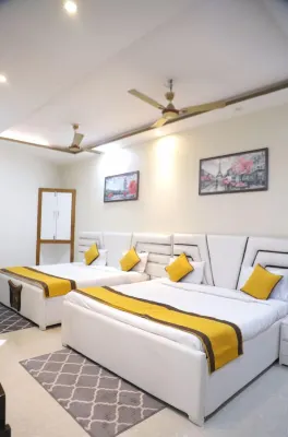 Hotel Virasat Palace by Grb