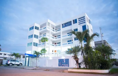 Hostería La Costanera Hoteles en Punta Blanca